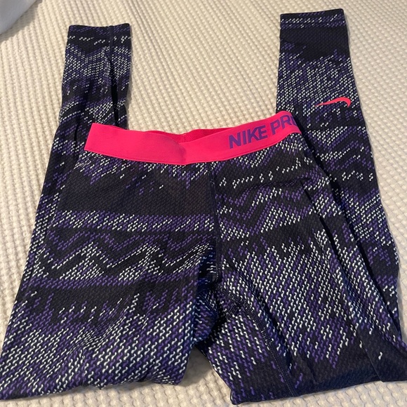 Nike Pro leggings - Picture 5 of 9